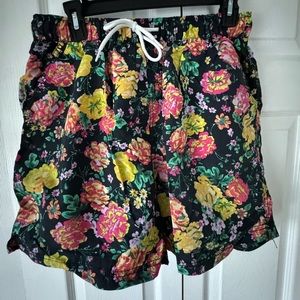 UO Floral Swim Trunks (L)